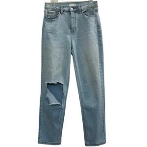 Cello Light Wash Denim Ripped Knee Boyfriend Jeans Size 7 Distressed EUC 28/29